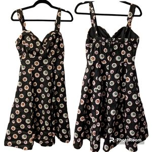 Hot Topic Eyeball Dress Size Medium NWT